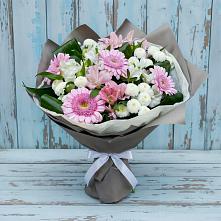 Букет цветов из:  Герберы, Альстромерии и Хризантемы в Новочеркасске