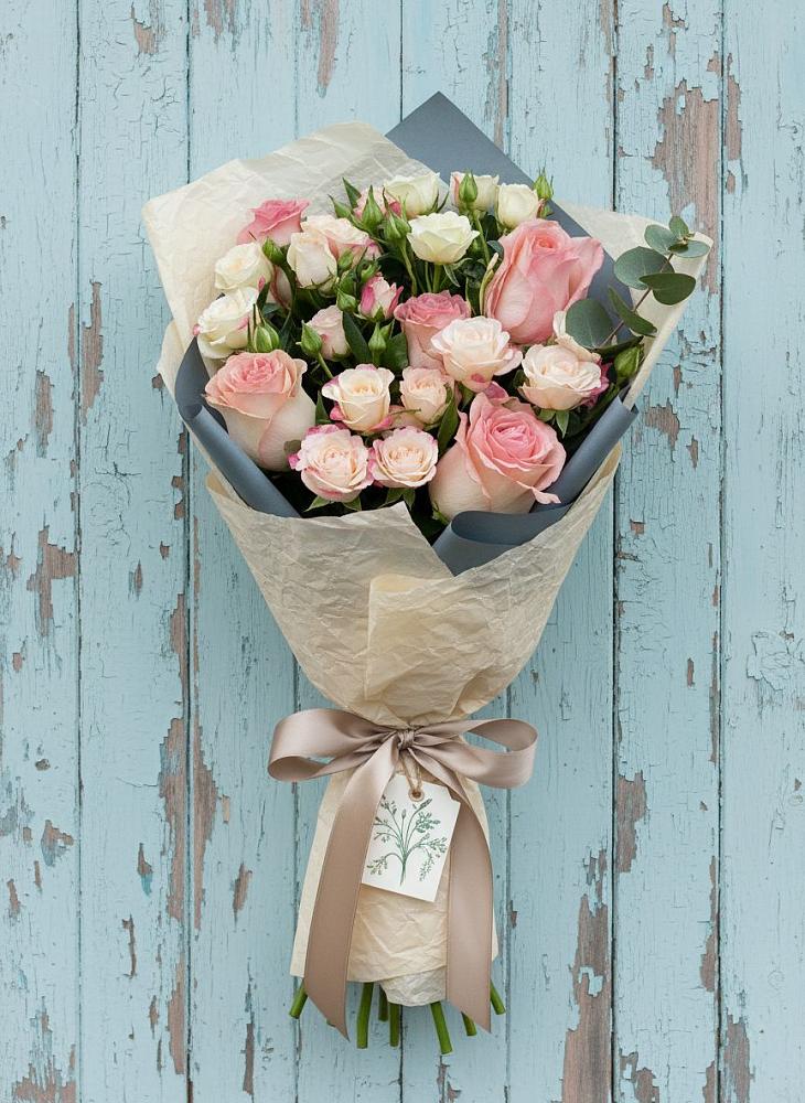 Букет цветов из: Розы в Новочеркасске