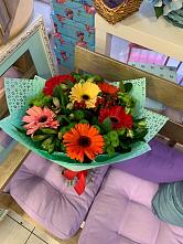 Букет цветов из:  Герберы, Хризантемы и Альстромерии #REPLACE_PRED# Новочеркасске
