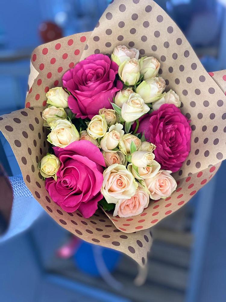 Букет цветов из: Розы в Новочеркасске