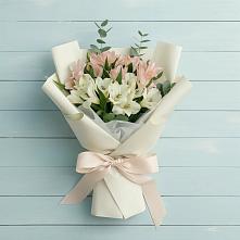 Букет цветов из:  Альстромерии в Новочеркасске