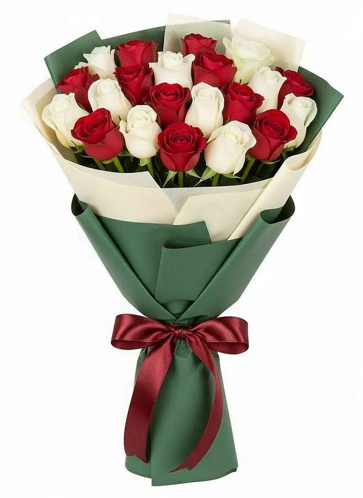 Букет Микс из красных и белых роз в Новочеркасске