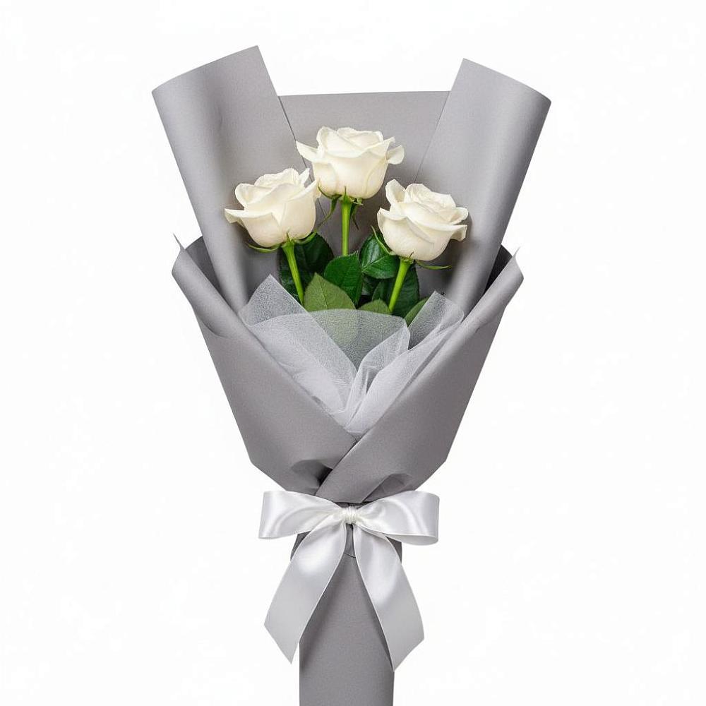 Букет 3 белые розы в Новочеркасске