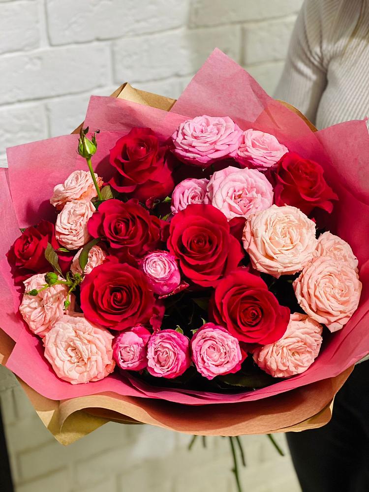 Букет цветов из: Розы в Новочеркасске