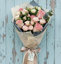 Букет цветов из:  Розы в Новочеркасске