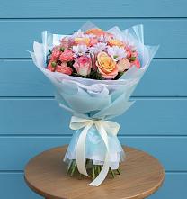 Букет цветов из:  Хризантемы и Розы в Новочеркасске