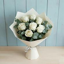 Букет Белые розы в Эвкалипте в Новочеркасске