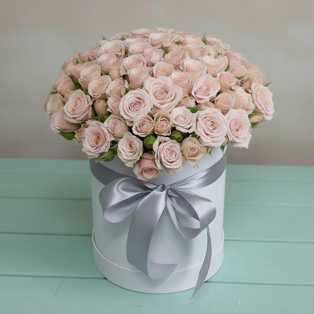 Цветочная композиция из Розы в шляпной коробке в Новочеркасске